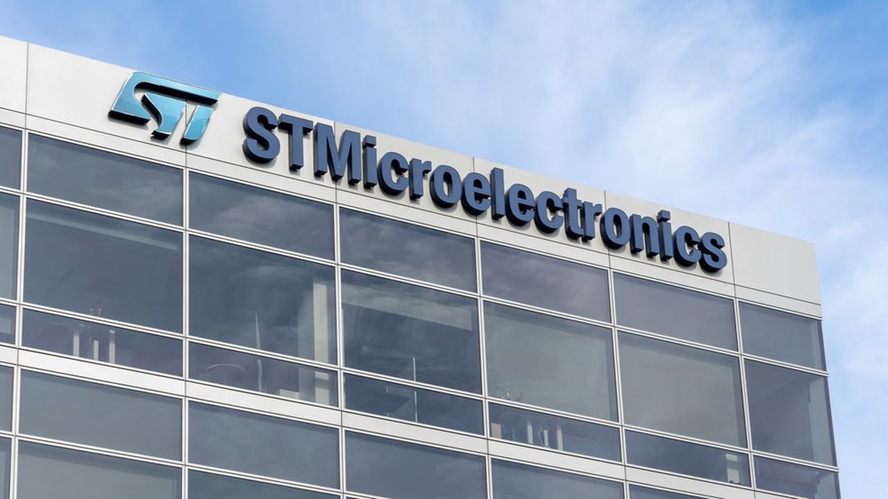 STMicroelectronics Q3 revenue slightly below expectations, automotive and industrial businesses remain stable