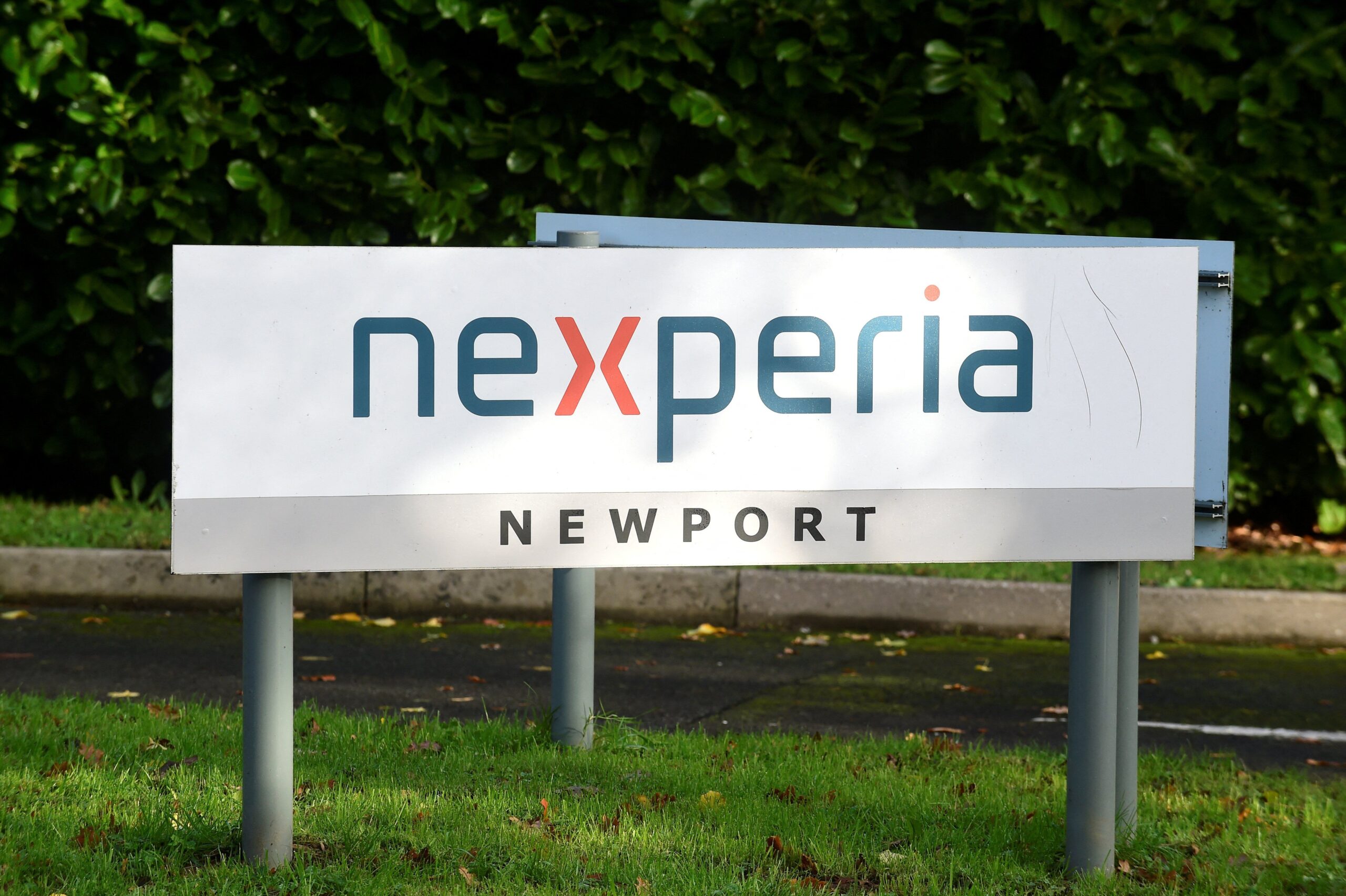 EU and China make progress on Nexperia export talks as auto chip supply remains tight