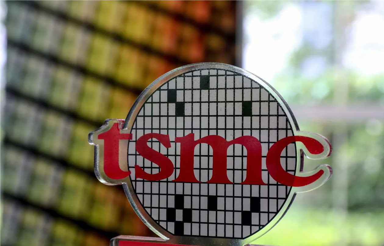TSMC Ex-Executive Accused of Leaking Trade Secrets to Intel, Police Raid Properties