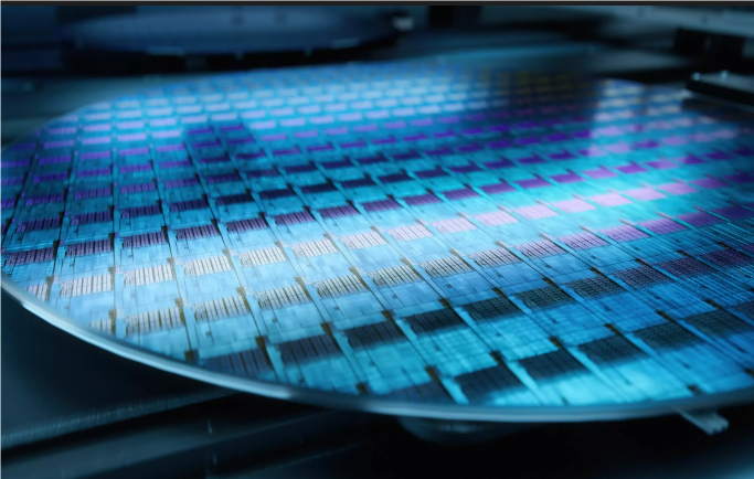 Global chip sales extend growth momentum as industry approaches USD 1 trillion