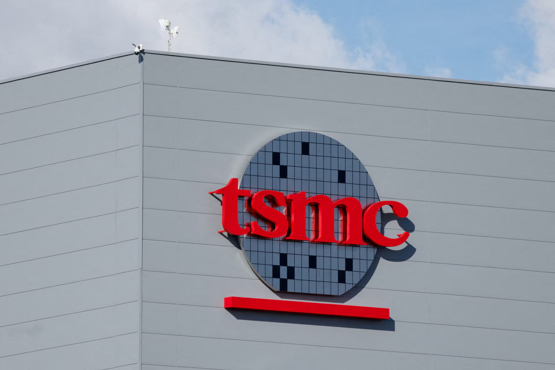 TSMC to raise prices for 2nm process, demand soars with AI growth