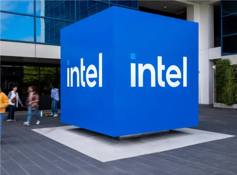  Intel may raise CPU prices by 10% as AI demand strains supply