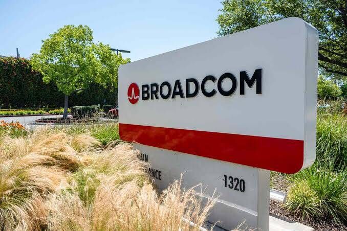 Powertech plans $400 million Broadcom PLP venture in Singapore