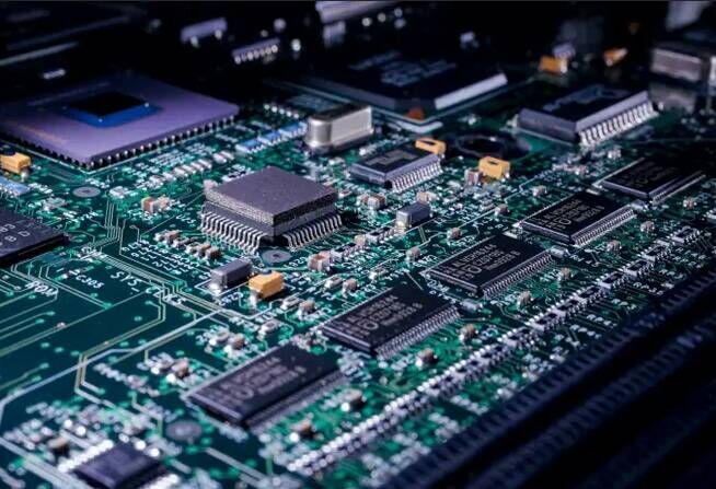 AI-Driven Cost Pressure Spreads to Global Monitor Supply Chain as DDIC Prices Rise