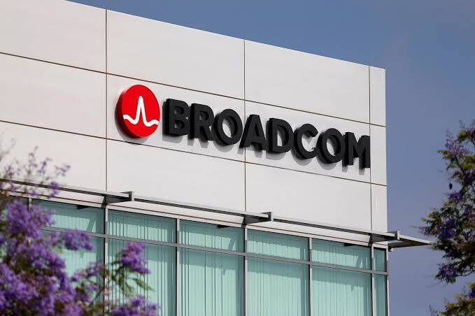 Broadcom Seeks More Than $50 Billion to Finance OpenAI Custom AI Chips